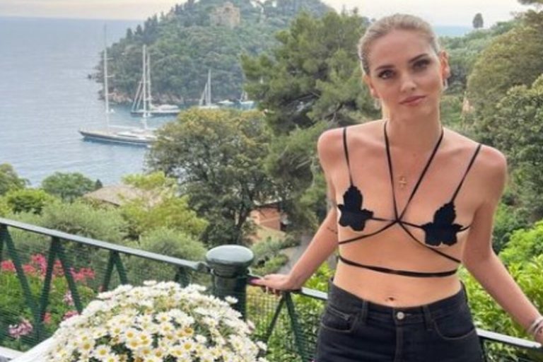 Ferragni top foglia fico