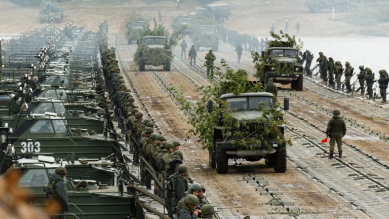 russia 115 militari licenziati