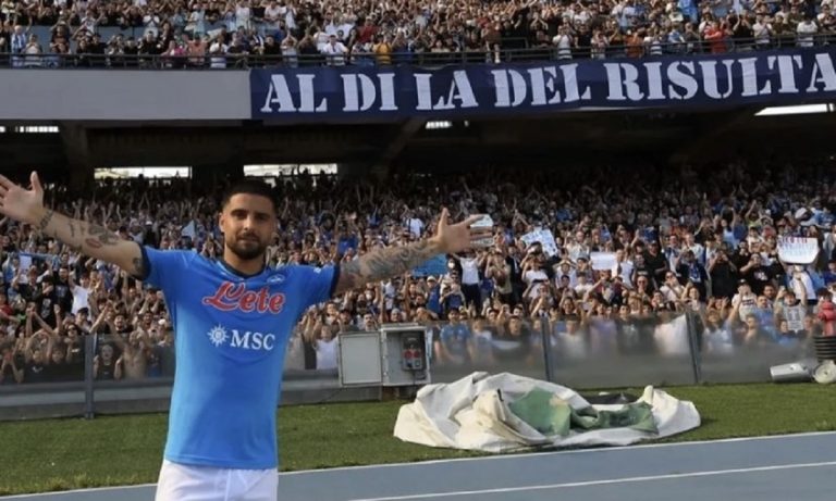 Insigne saluta Napoli in lacrime: "Questa sarà sempre casa mia"