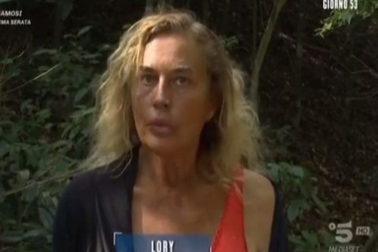 Isola Lory critiche Nicolas