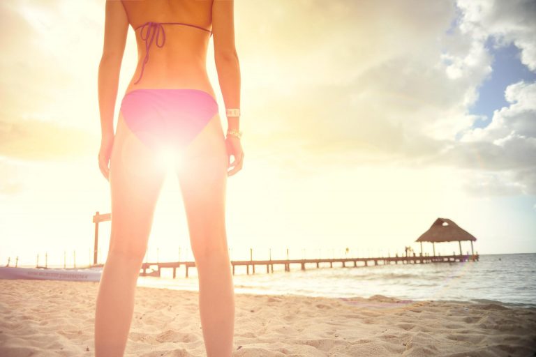 Lato B perfetto per la spiaggia: i rimedi per i glutei