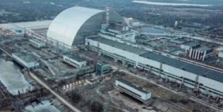 Chernobyl saccheggiata dai russi