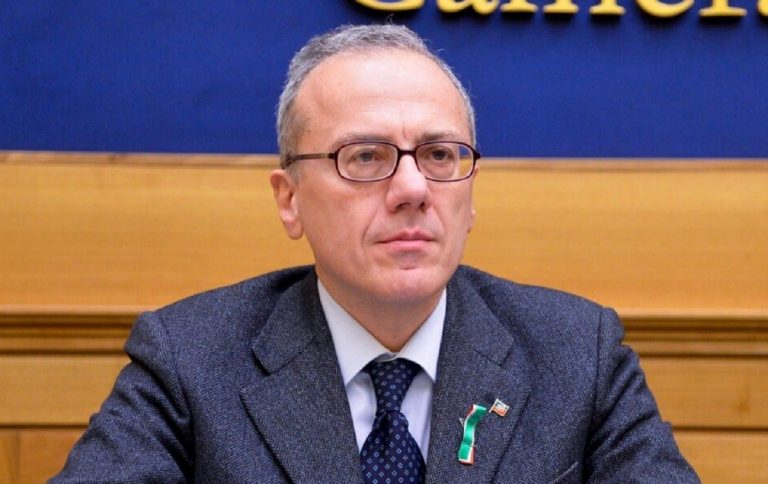 Elio Vito