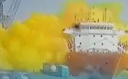 La fuga del gas nel porto di Aqaba