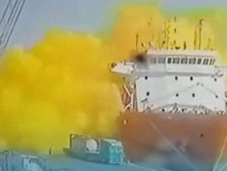 La fuga del gas nel porto di Aqaba