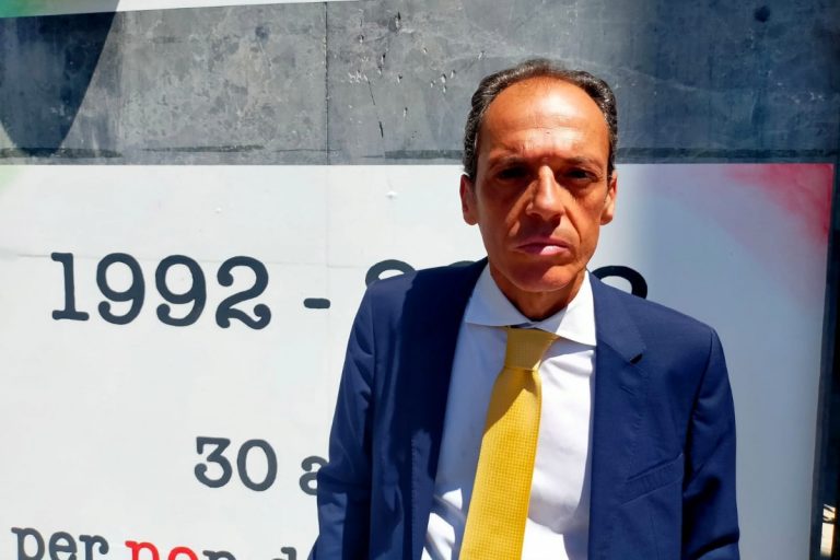 avvocato minacciato sui social