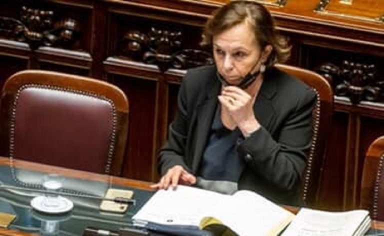 La ministra Luciana Lamorgese
