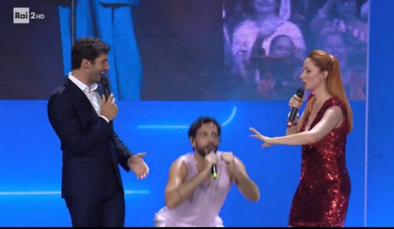 Mengoni infortunio
