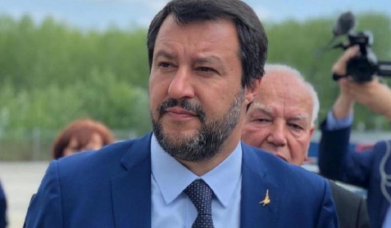 Salvini nave Mariupol