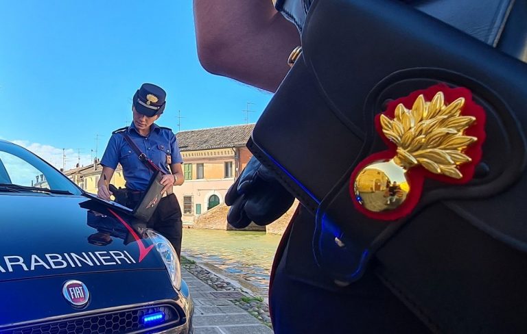 Schiaffo ad un Carabiniere per "vedere come reagiva"