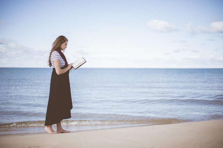 Libri per ragazzi da portare in spiaggia