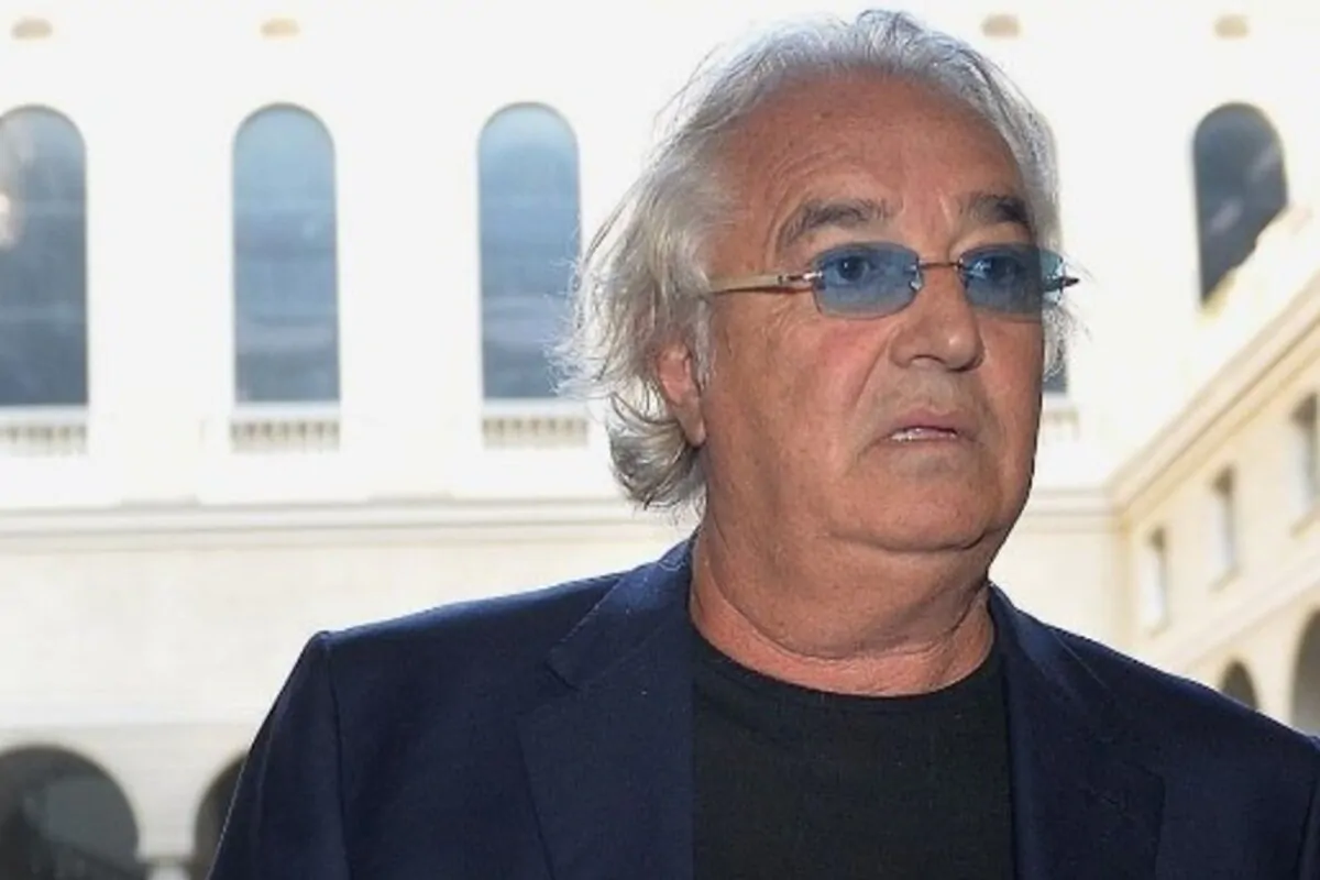 Briatore aprire pizzeria Napoli