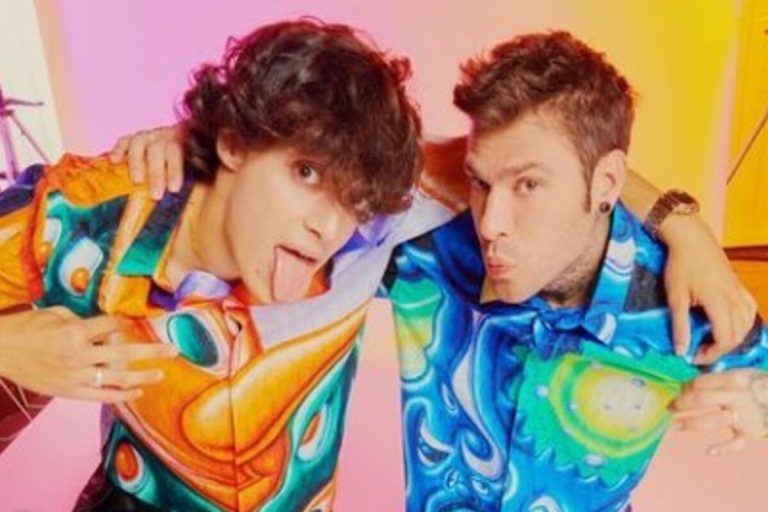 Fedez nudo Luis Sal