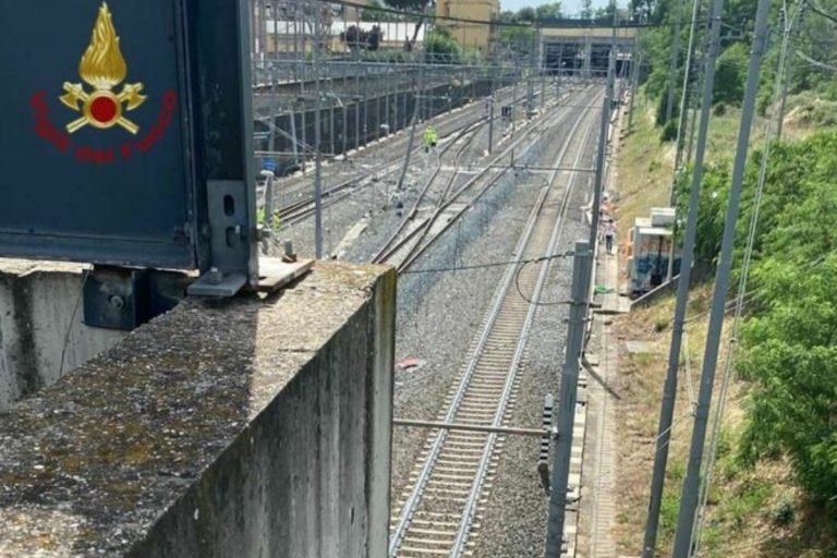 incidenti treno roma