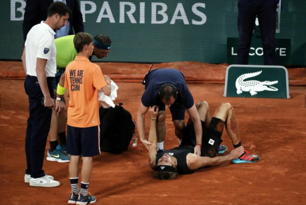 Infortunio Zverev alle semifinali del Roland Garros Nadal vince il