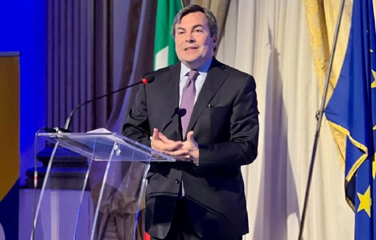 Il sottosegretario Amendola