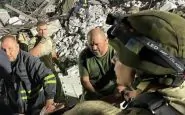 Razzi sul Donetsk e soccorritori in azione