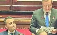 Luigi Di Maio e Mario Draghi nella ormai famosa immagine-meme