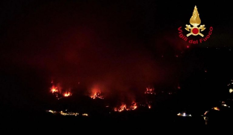 Grosseto incendio Cinigiano