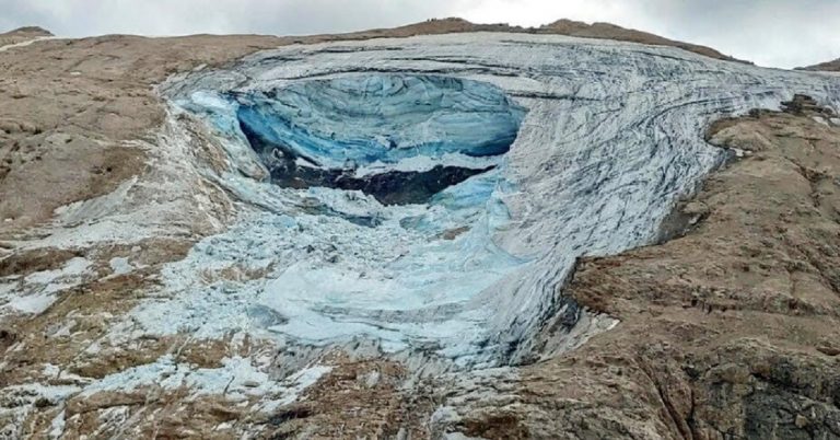 Marmolada droni indumenti