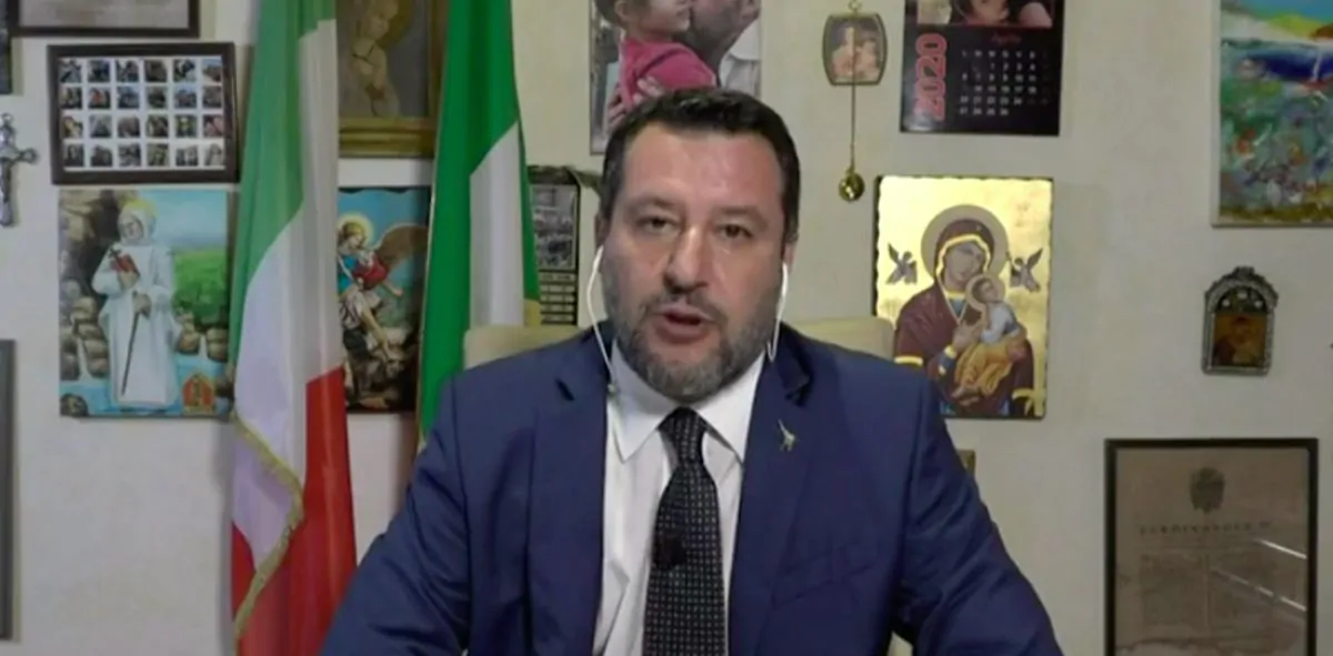Screen del video dell'intervista di Matteo Salvini