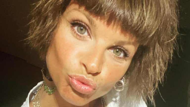 selfie alessandra amoroso