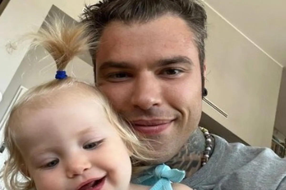 Fedez Vittoria stessa pettinatura
