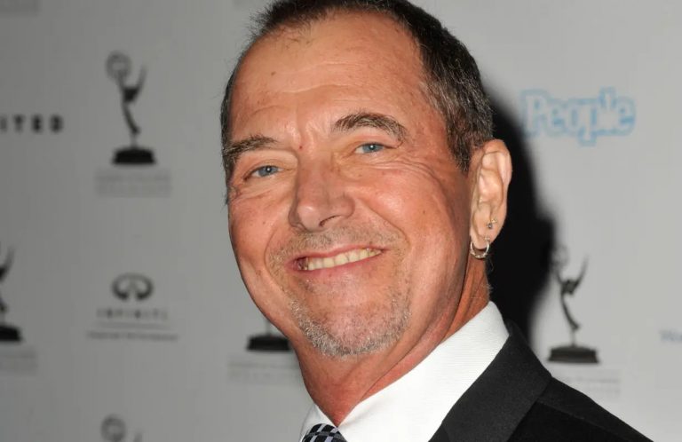 Gregory Itzin