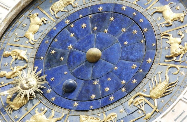 Oroscopo della passione: previsioni delle stelle per il mese di agosto