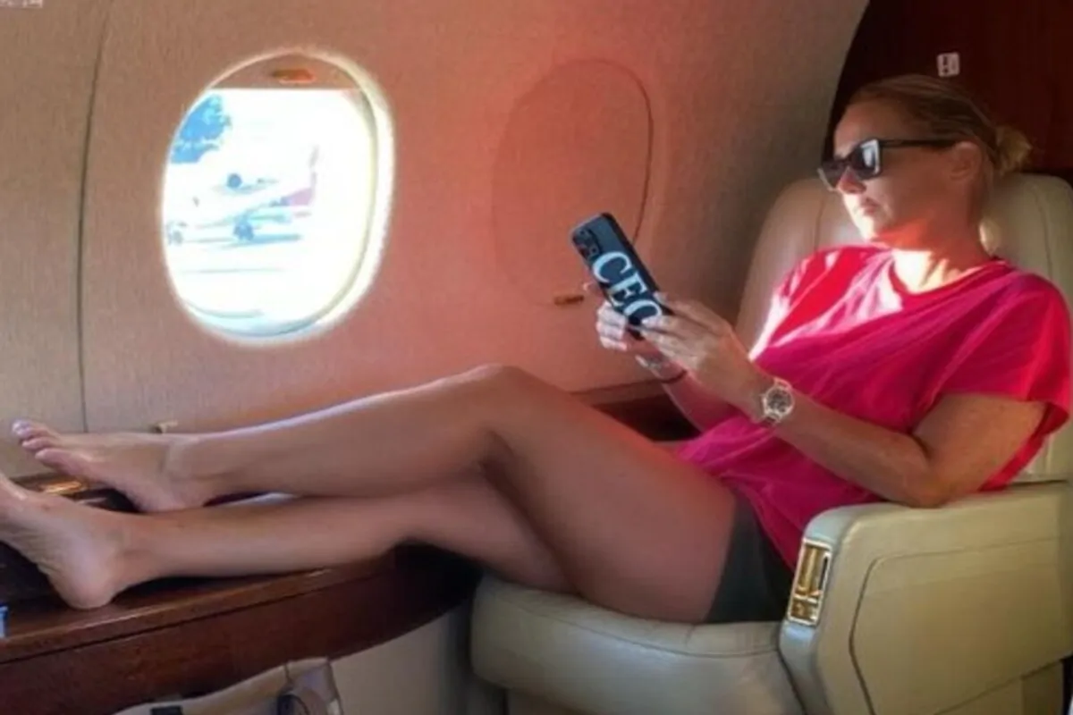 Sonia Bruganelli aereo privato