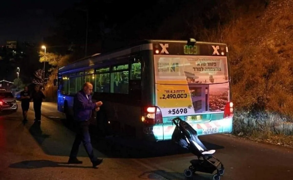 Attacco contro un bus a Gerusalemme: 8 feriti di cui tre gravi