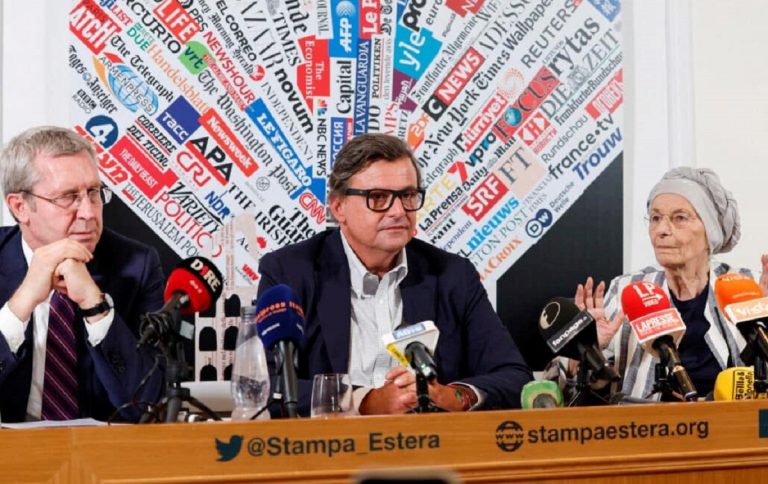 Carlo Calenda con Emma Bonino e Benedetto della Vedova