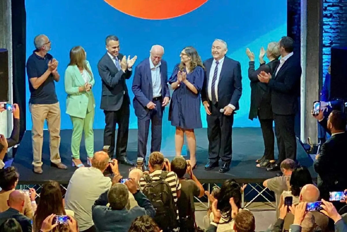 Luigi Di Maio alla presentazione di Impegno Civico