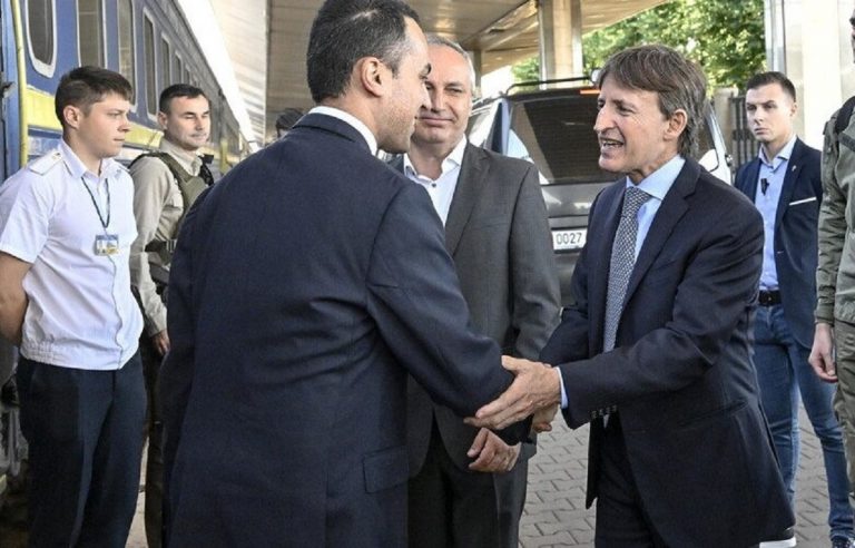 Luigi di Maio accolto a Kiev