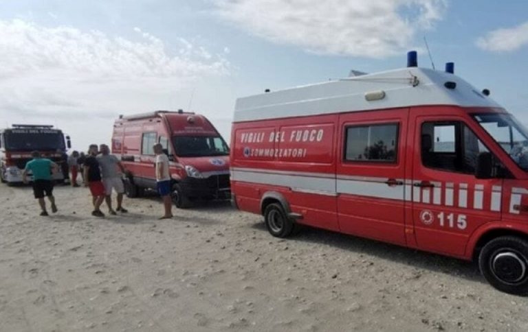 Il team di Salvataggio di Mattia sul delta del Po
