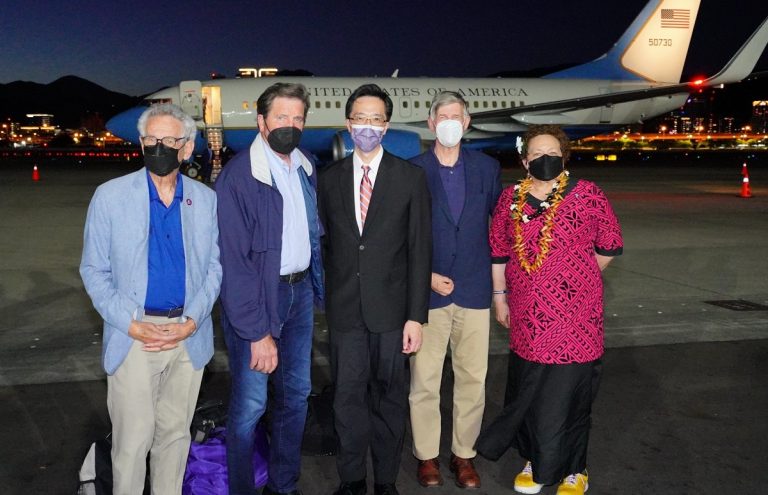 La delegazione del Senato Usa a Taiwan
