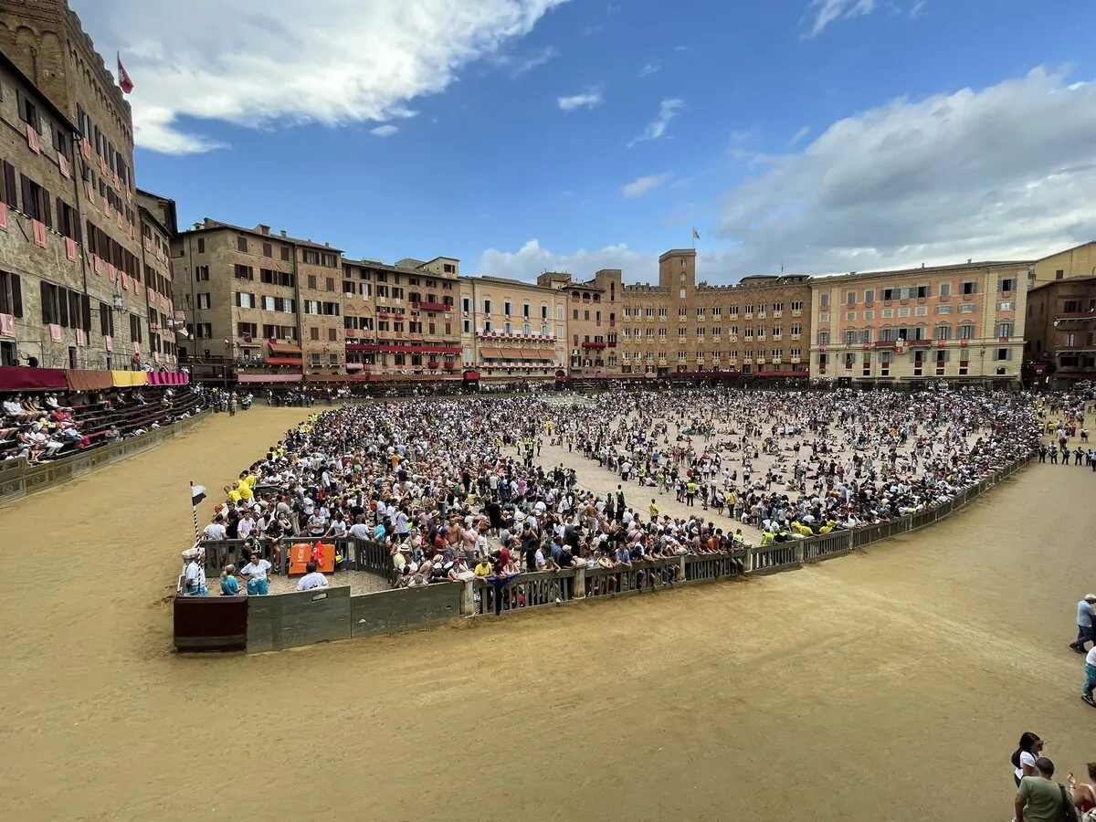 Rinviato Palio di Siena