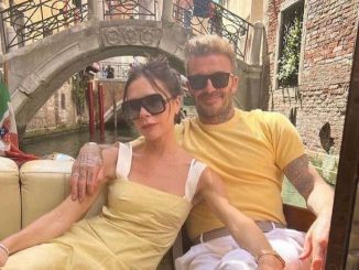 Victoria Beckham a Venezia con il marito David