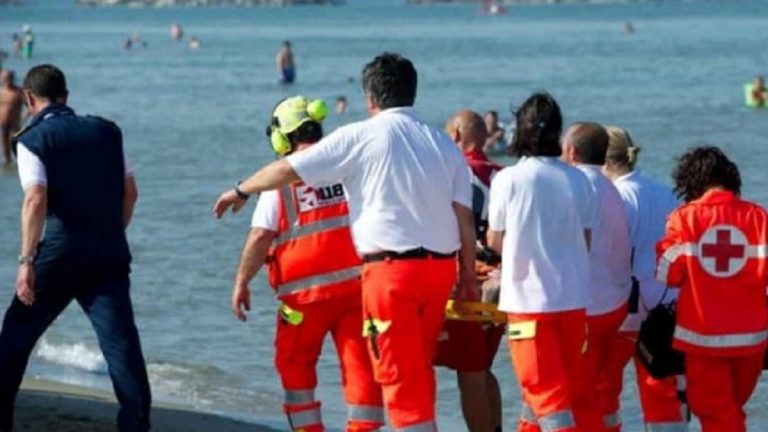 Carabiniere in pensione annega: la drammatica scoperta dei bagnanti
