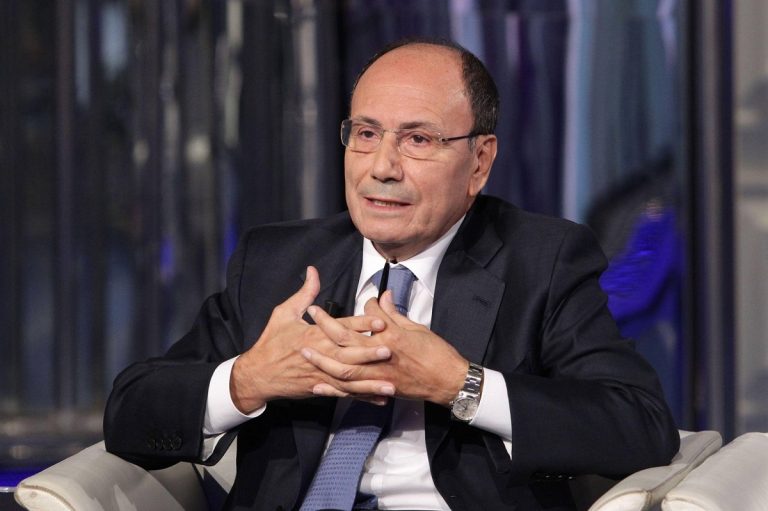 Renato schifani candidato sicilia