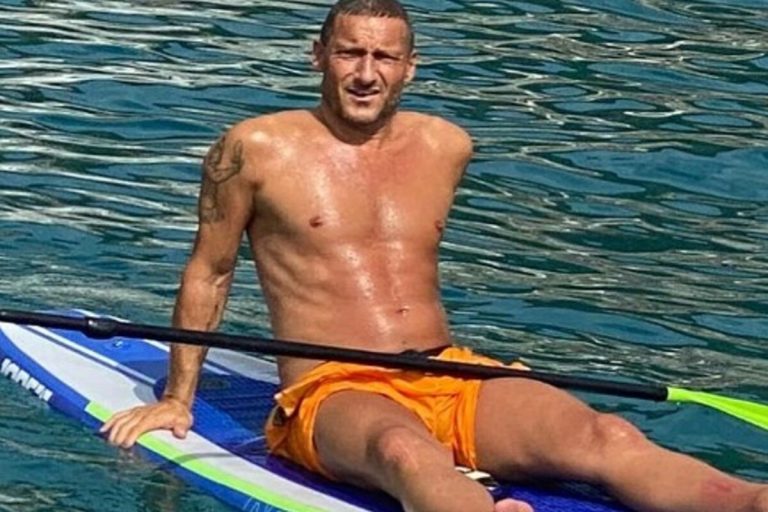 Totti bodyguard Noemi