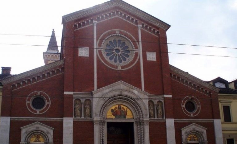 La chiesa del Redentore a Milano, teatro dell'aggressione