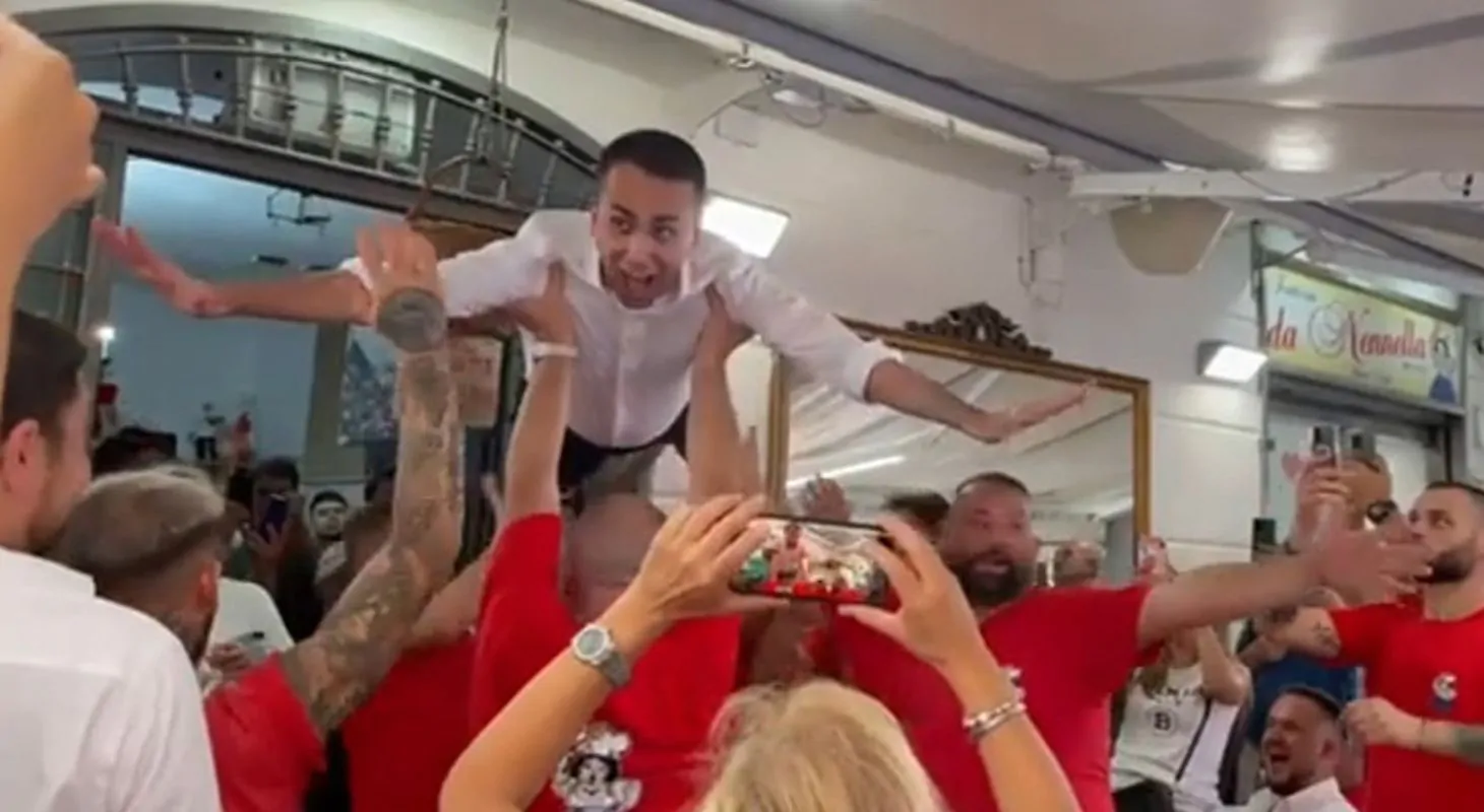 Di Maio vola come in "Dirty Dancing"