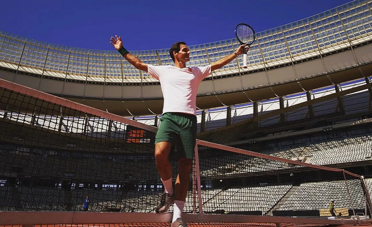 Roger Federer dice addio al tennis