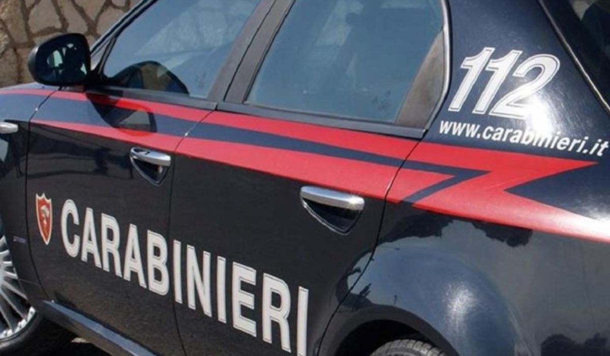 Invia un filmato alla moglie e poi si toglie la vita: indagata per omissione di soccorso