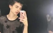 Timothée Hal Chalamet selfie