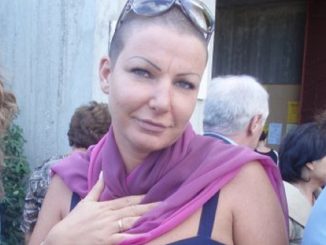 Lutto a Pesaro per la prematura scomparsa di una donna di 45 anni: addio a Barbara Pifferi
