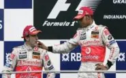 Alonso provoca Hamilton: "I titoli di Verstappen valgono di più", la risposta di Lewis è durissima