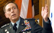 L'ex capo della Cia David Petraeus