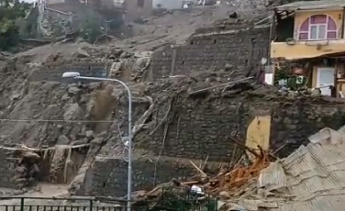 Il maltempo imperversa su Ischia: gli sconvolgenti video social che ...